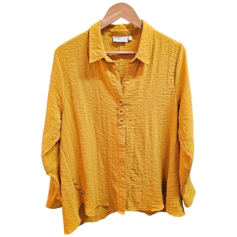 Habitat Clothes To Live In Gold Tone Rayon Blend Button Up Shirt Medium Relaxed
